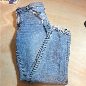 Abercrombie & Fitch Light Wash Jeans sz 8